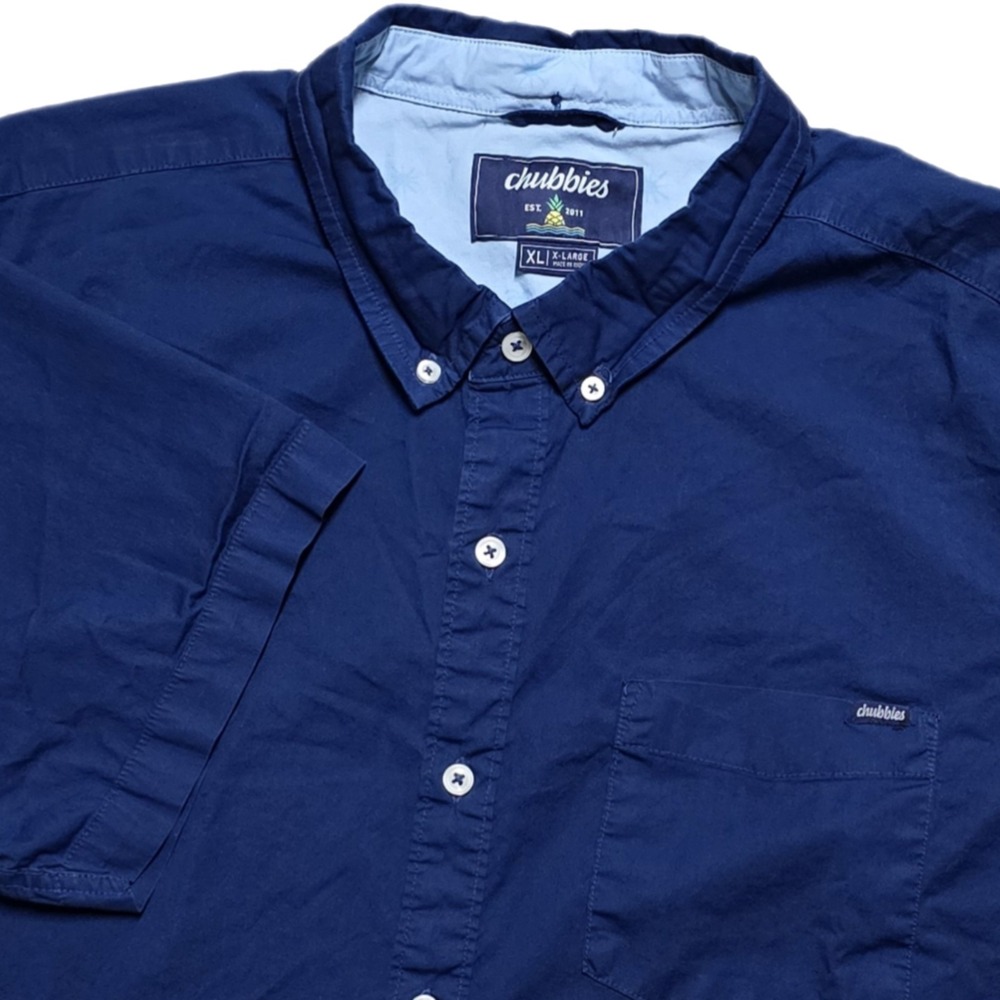 Chubbies Mens Navy Blue Button Down Short Sleeve Camp Shirt Sz XL Casual
